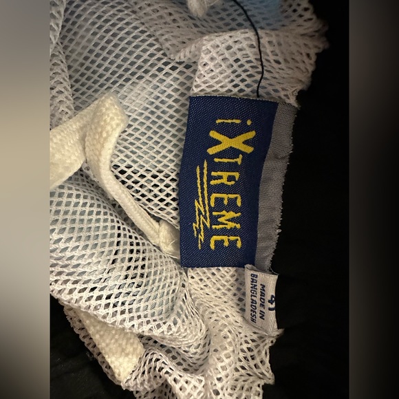 IXtreme Boy’s Swim Trunks in blue shark pattern| Size: 4T - Picture 3 of 6